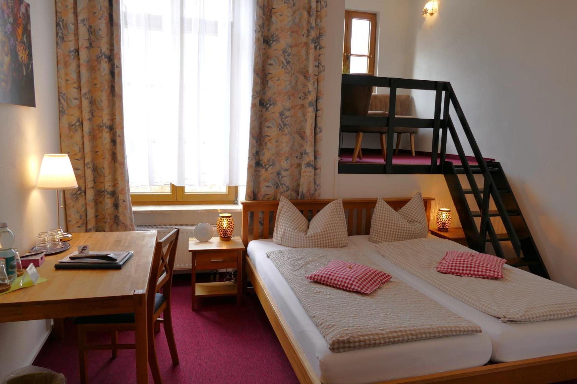 Hotel Meridian Gorlitz Ngoại thất bức ảnh